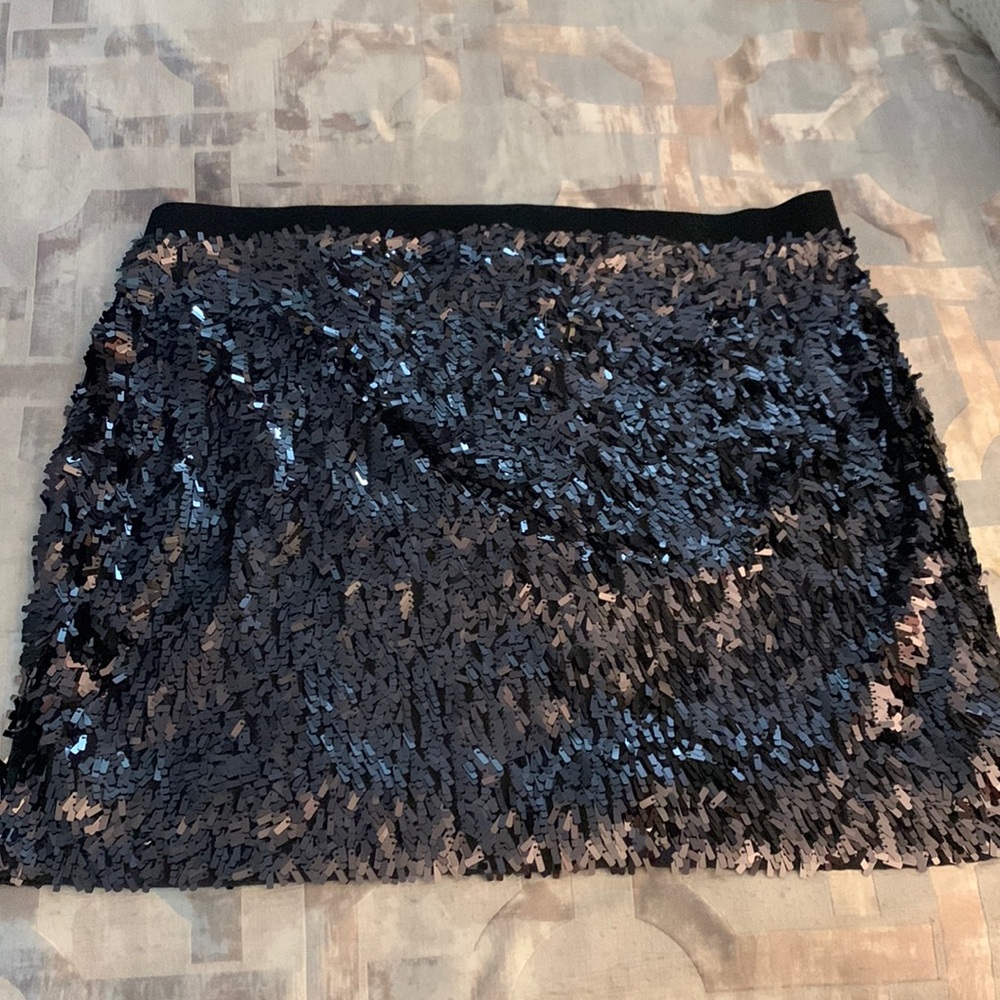 Sequins skirt